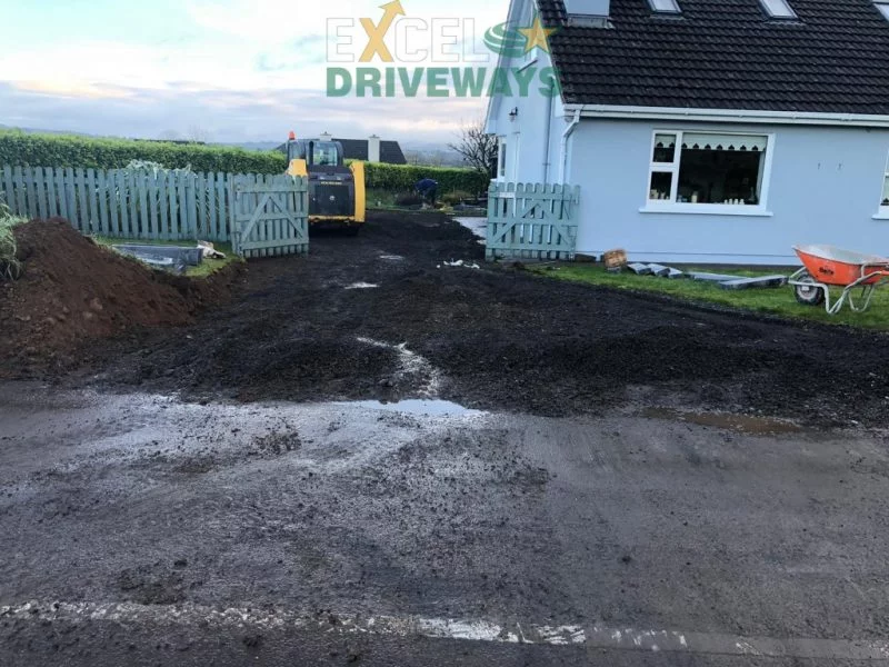 Tar and Chipping Driveway in Blarney, Co. Cork