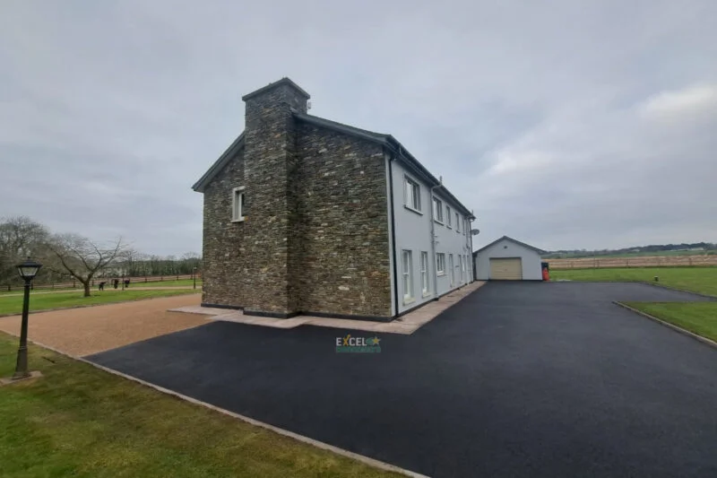 Hot Tar and Golden Chip Driveway in Blarney, Co. Cork (5)