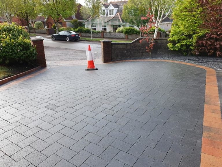 New Driveway Installation With Causeway Blend and Castlestone Charcoal ...